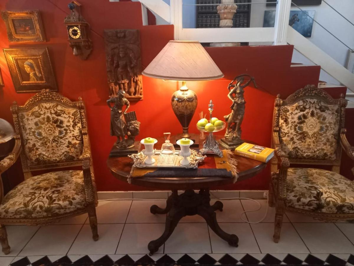 Michael-Angelo Guest House Потчефструм Екстериор снимка